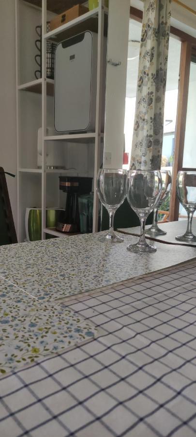 Joanna'S Studio , Key Locker By Whatsapp Own Entrance, Own Bathroom Youghal Εξωτερικό φωτογραφία
